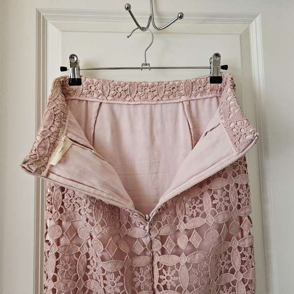 Rachel Parcell Stunning Floral Embroidery Skirt Size S - Picture 11 of 15